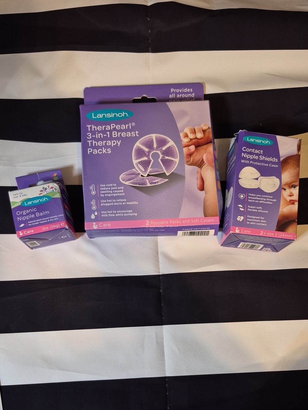Lansinoh Maternity Nursing Purple Breast Therapy Packs and Nursing Care Set